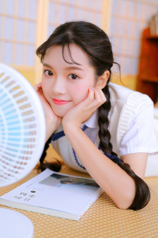 系统之名养成器女主